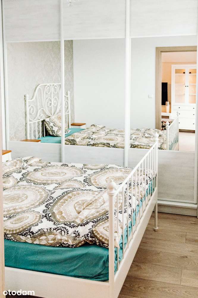 Najwyższe piętro *al. Kijowska* 40m2 - balkon!