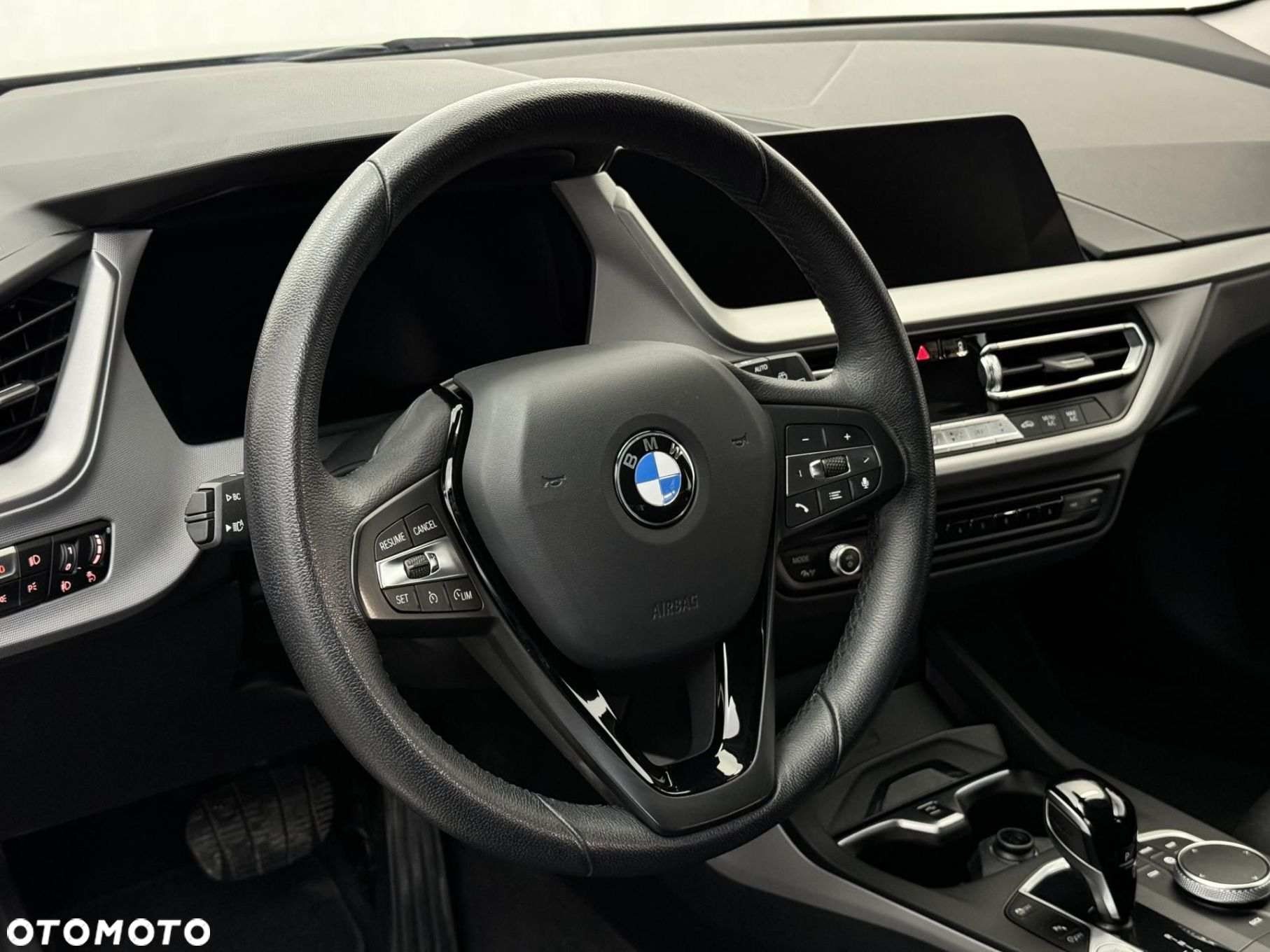 BMW Seria 1 - 14