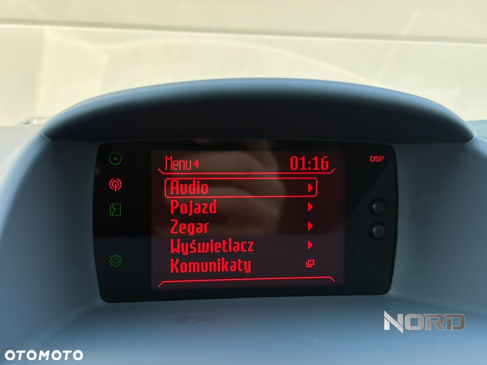 Ford Fiesta 1.25 Titanium - 25