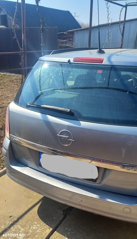 Opel Astra Caravan DTI Comfort - 3