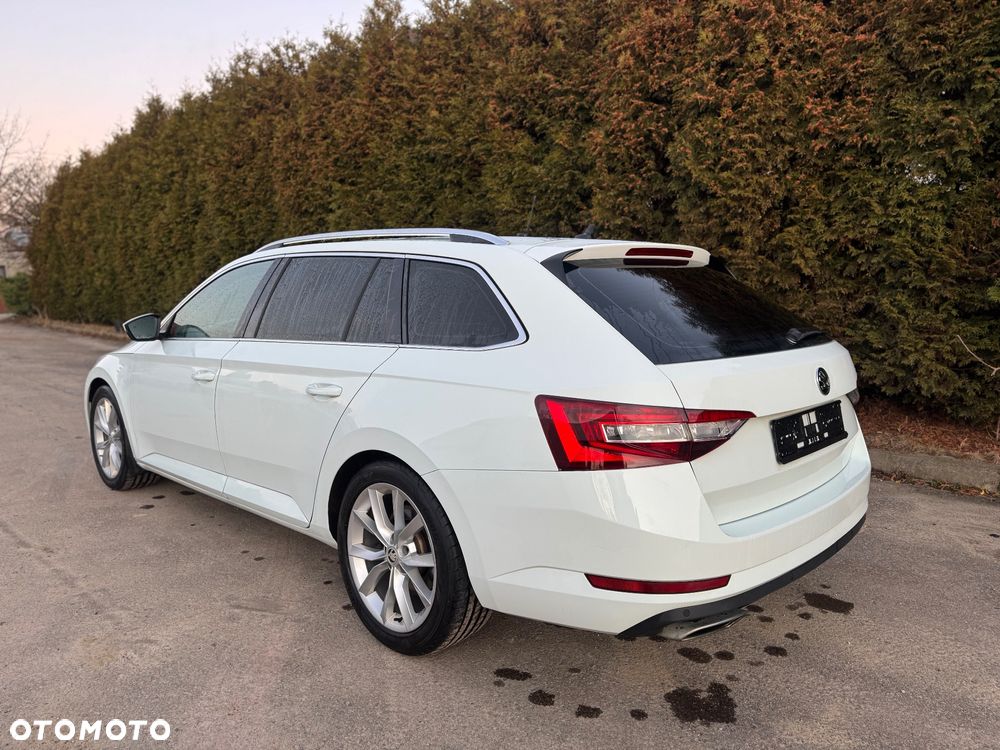 Skoda Superb 2.0 TSI 4x4 DSG SportLine - 6