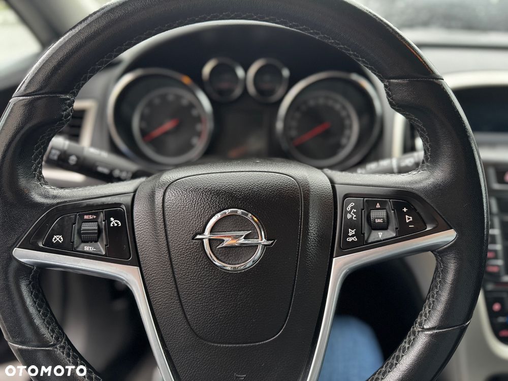 Opel Astra 1.4 Turbo Sports Tourer - 6