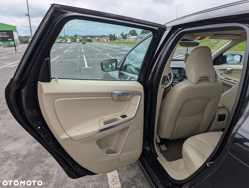 Volvo XC 60 D4 Drive-E Summum - 11