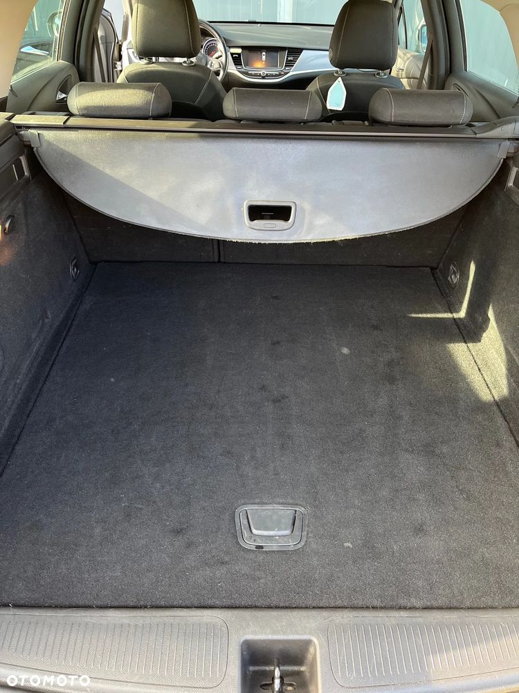 Opel Astra 1.6 CDTI Sport - 6