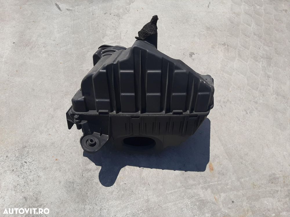 carcasa filtru aer  renault megane 3  1.4 b tce dupa 2008 8200947663 - 4