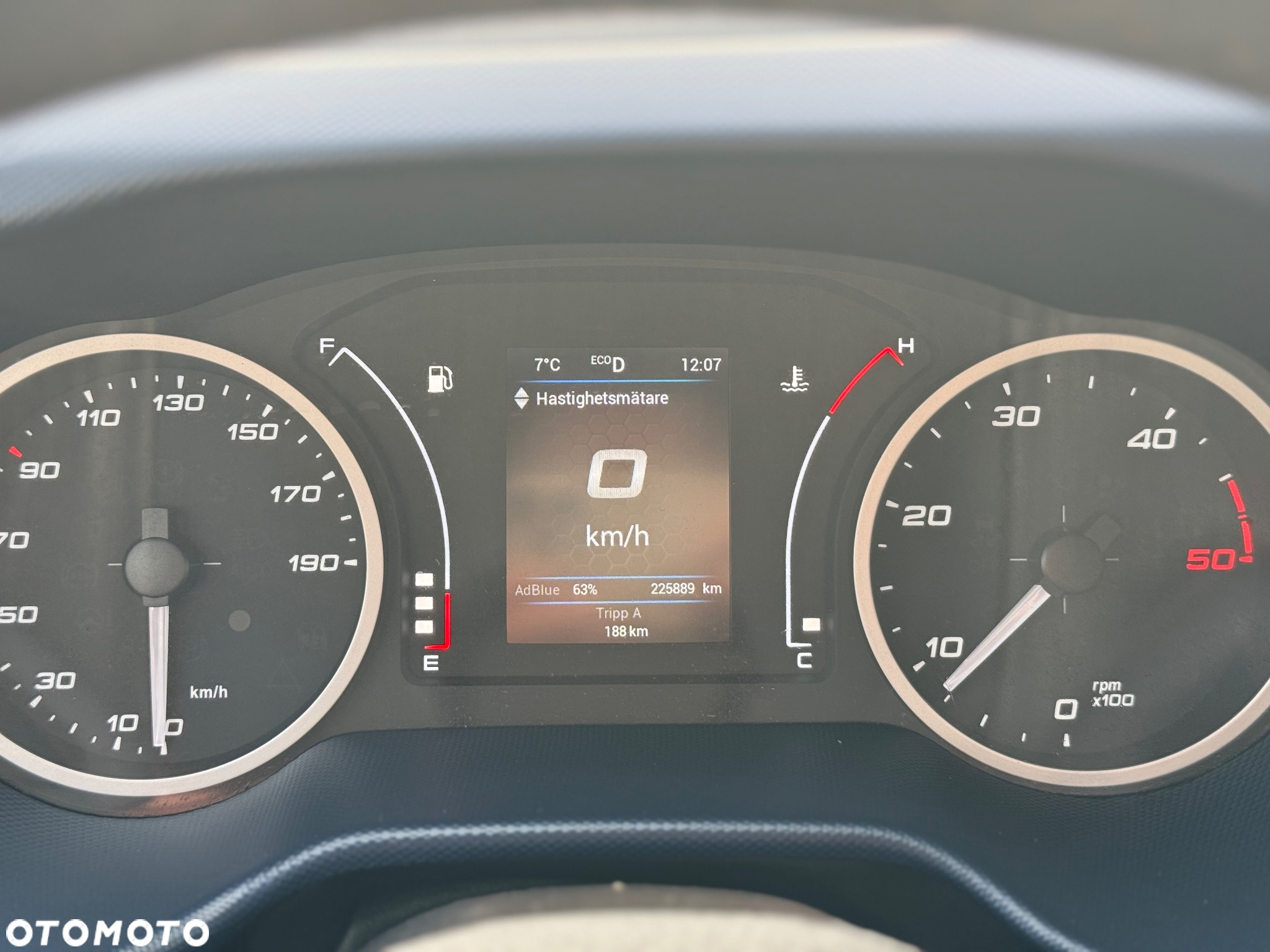 Iveco DAILY 35-160 HI-MATIC KONTENER 8 EUROPALET WINDA ZEPRO - 34