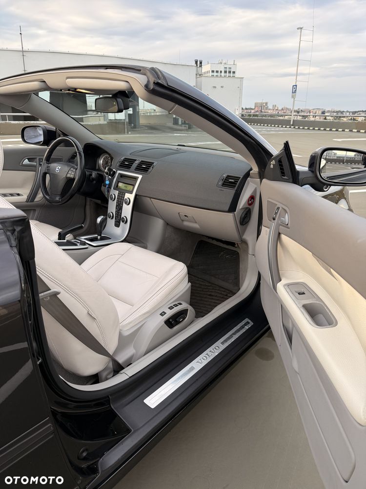 Volvo C70 T5 Summum - 29