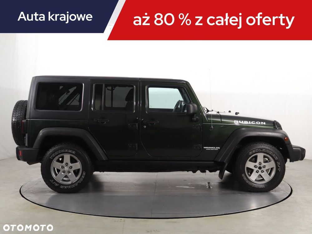 Jeep Wrangler - 8