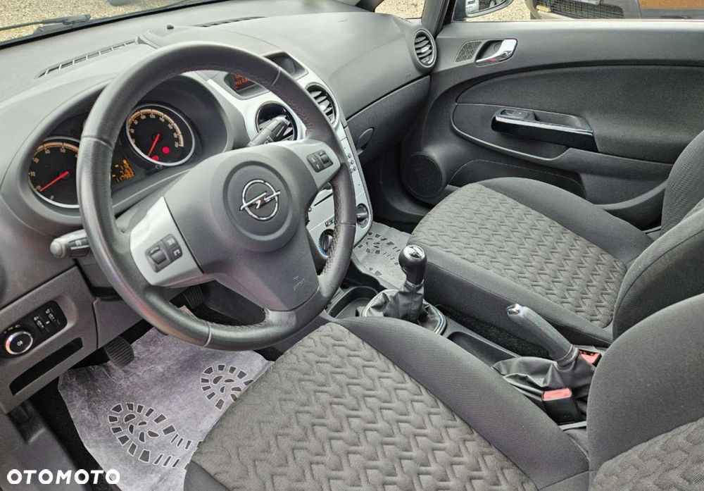 Opel Corsa - 7