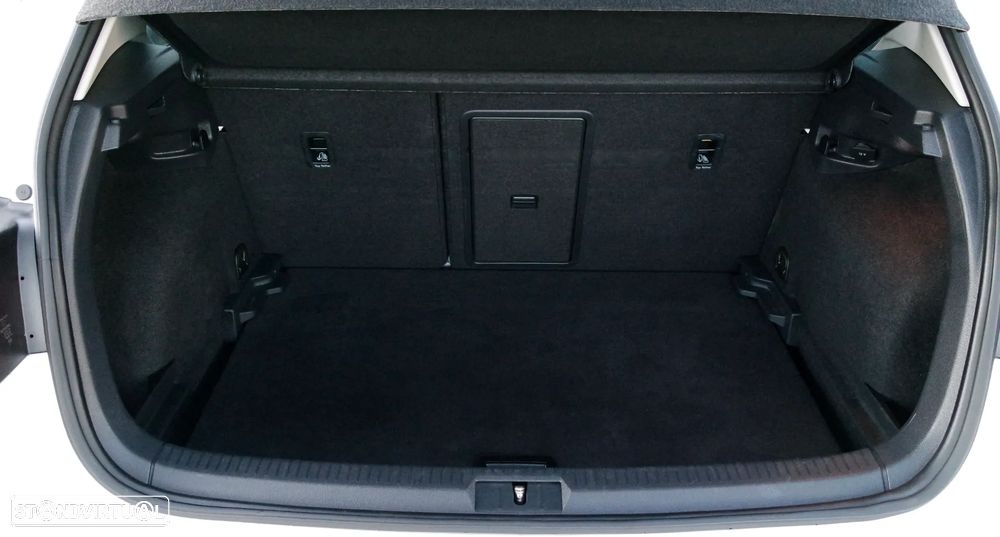 VW Golf 1.6 TDI R-Line - 45