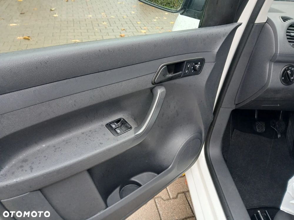 Volkswagen Caddy - 8