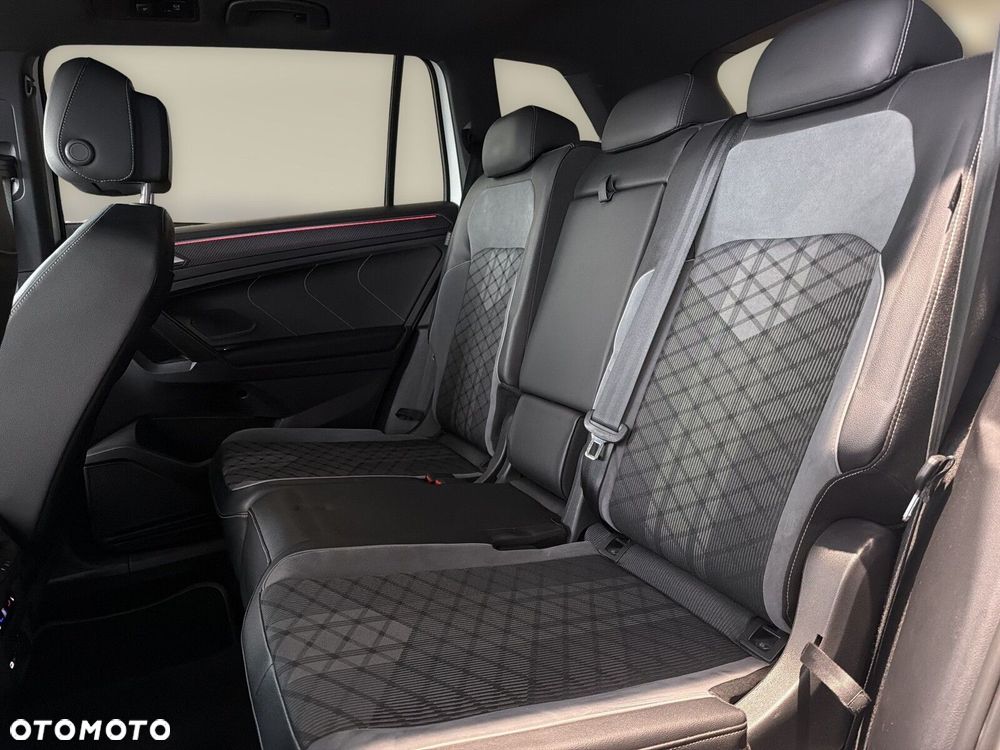 Volkswagen Tiguan Allspace - 18