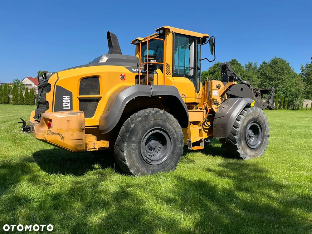 Volvo L120H - 11