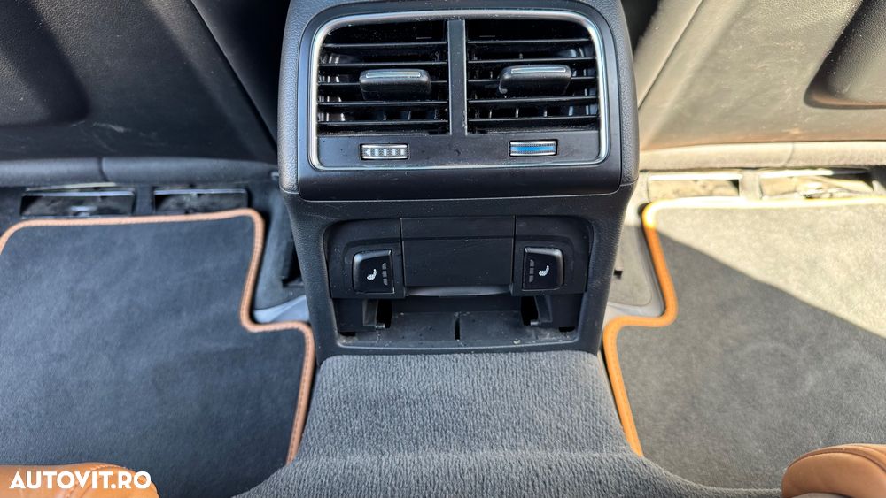 Audi A4 2.0 TDI DPF multitronic S line Sportpaket - 36