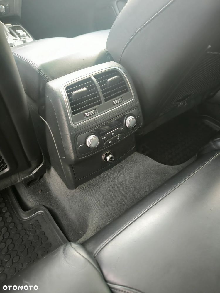 Audi A6 Avant 2.0 TDI Ultra S tronic - 15