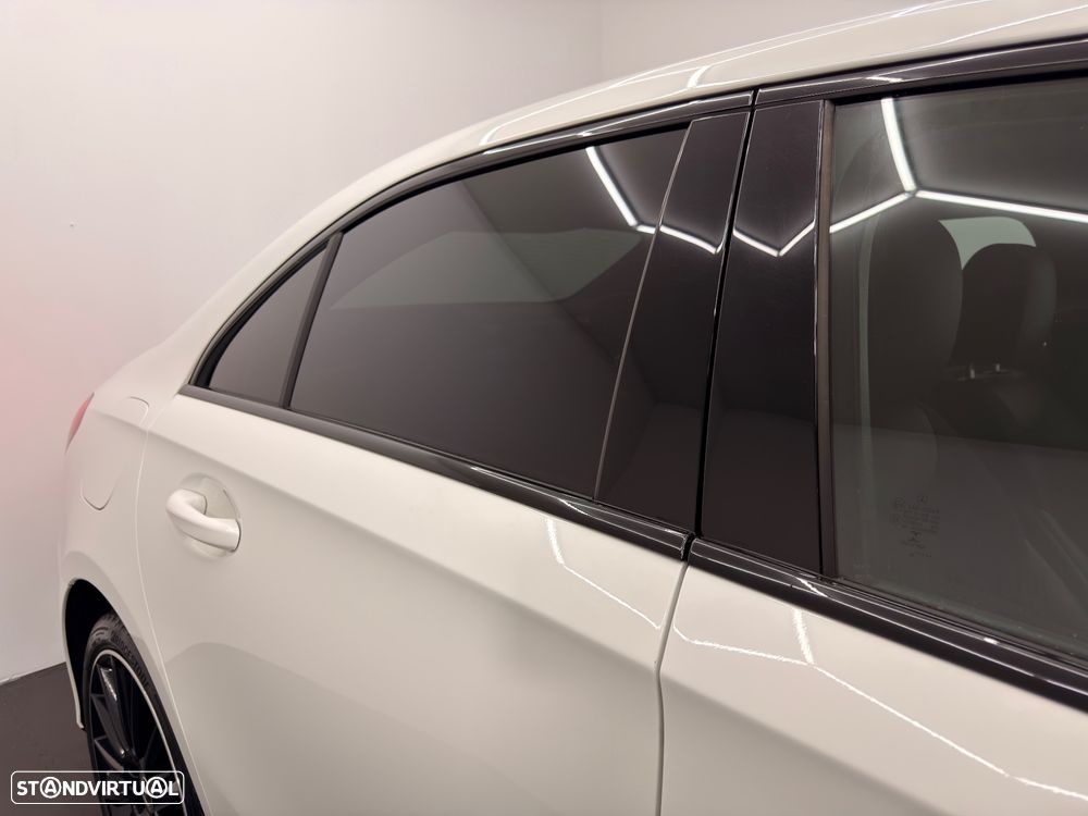 Mercedes-Benz A 250 Limousine e 8G-DCT AMG Line Advanced - 30