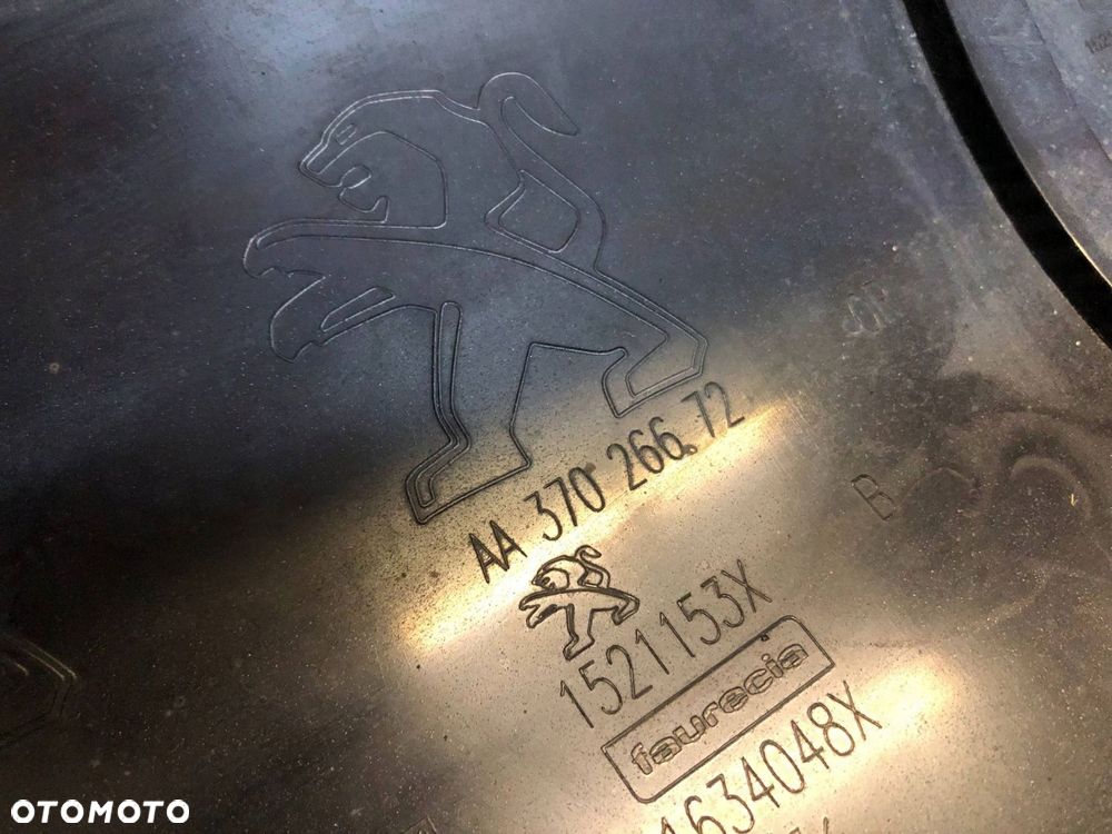 Peugeot 308 II T9 GT-LINE HB Lift 2018r Zderzak tył tylny kompletny KCAC - 12