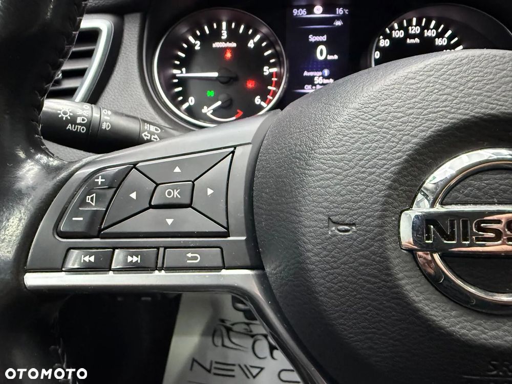 Nissan Qashqai 1.5 dCi N-CONNECTA - 17