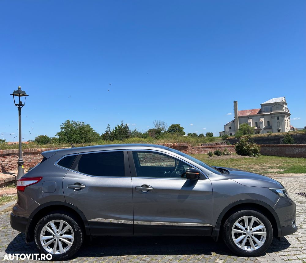 Nissan Qashqai - 10