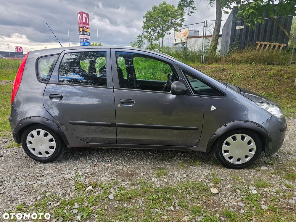 Mitsubishi Colt 1.1 Inform - 12