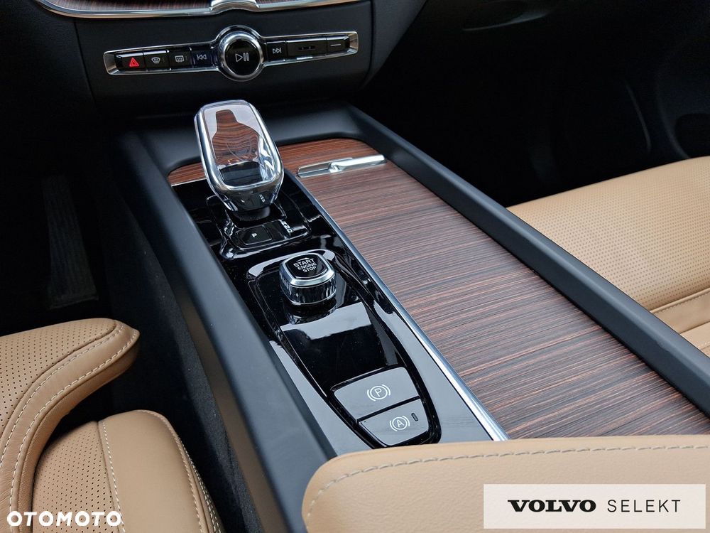 Volvo XC 60 - 13