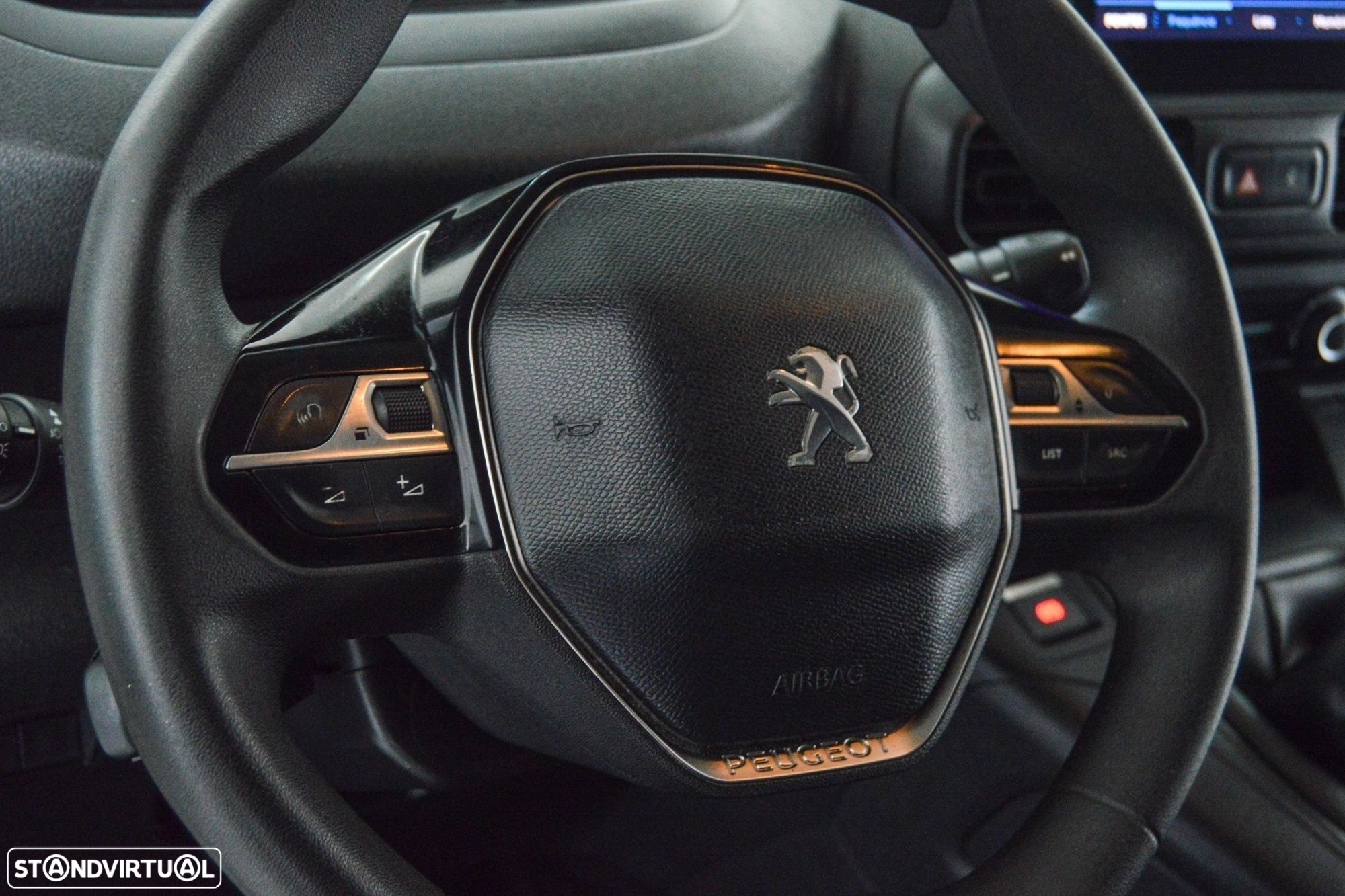 Peugeot Partner 1.5 BlueHDi Premium Standard - 31