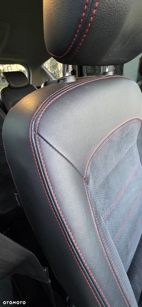 Ford S-Max 2.0 TDCi DPF Titanium - 13