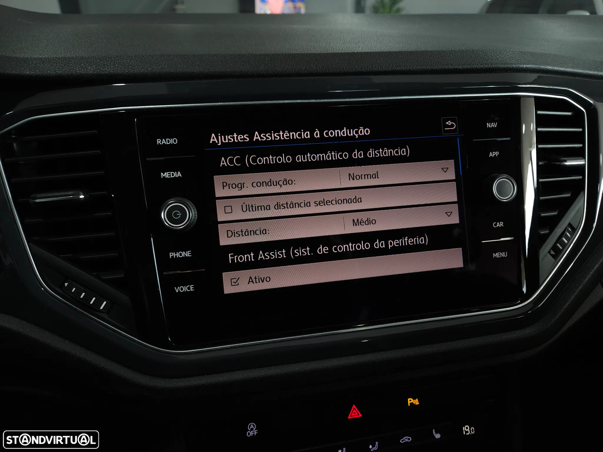 VW T-Roc 1.6 TDI Sport - 20