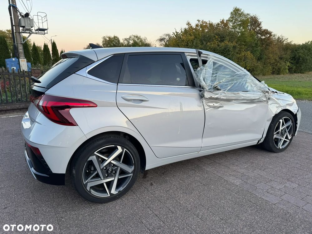 Hyundai i20 - 8