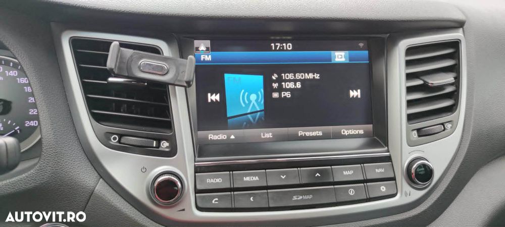 Hyundai Tucson 2.0 CRDI 4WD 6AT Style - 13