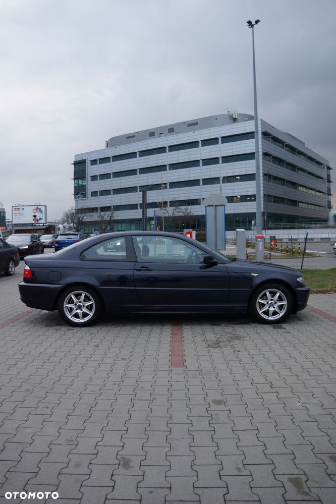 BMW Seria 3 318ti Edition Lifestyle - 12