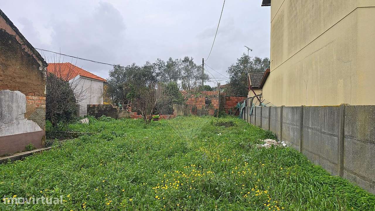 Moradia T2 para venda - Grande imagem: 2/9