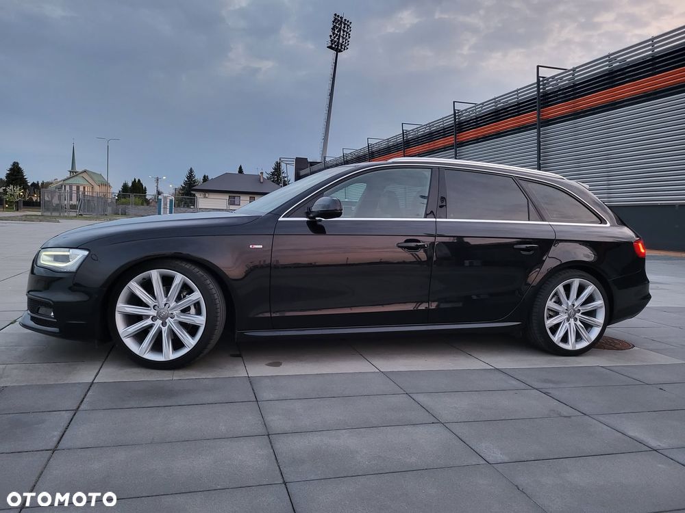 Audi A4 Avant 2.0 TDI DPF quattro S tronic S line Sportpaket - 9