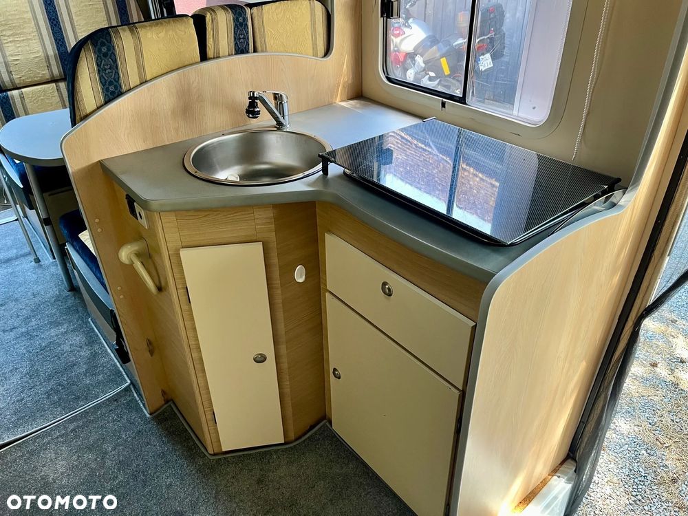 Ford Transit - 9