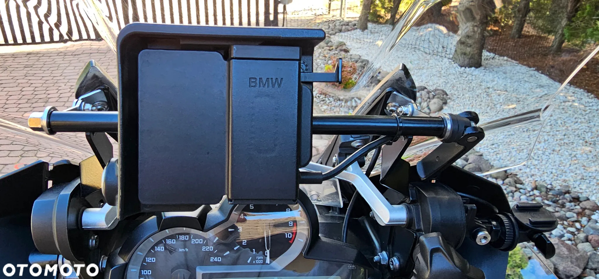 BMW R