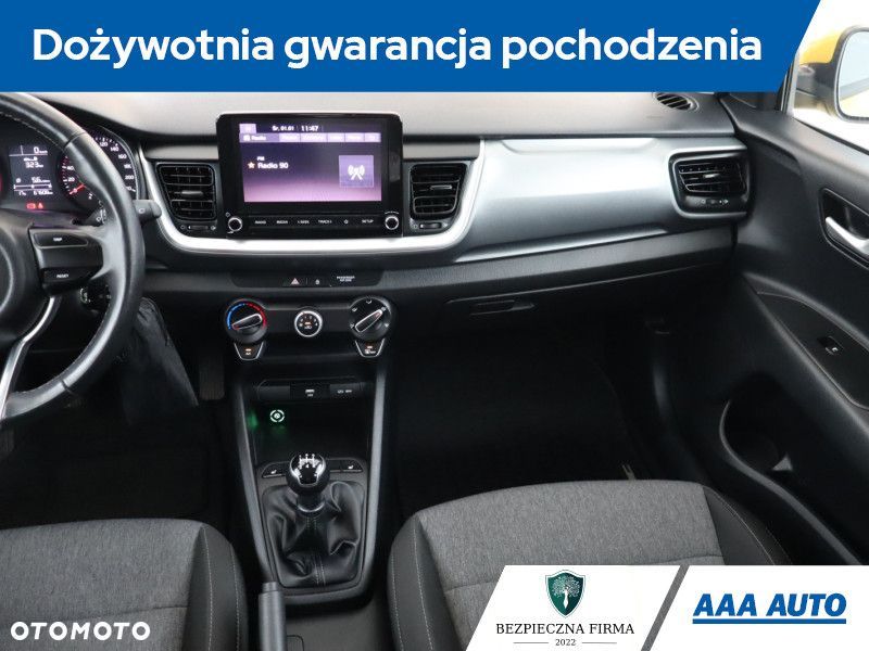 Kia Stonic - 10