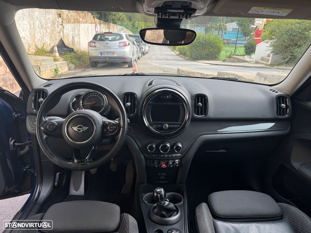 MINI Countryman One D - 10