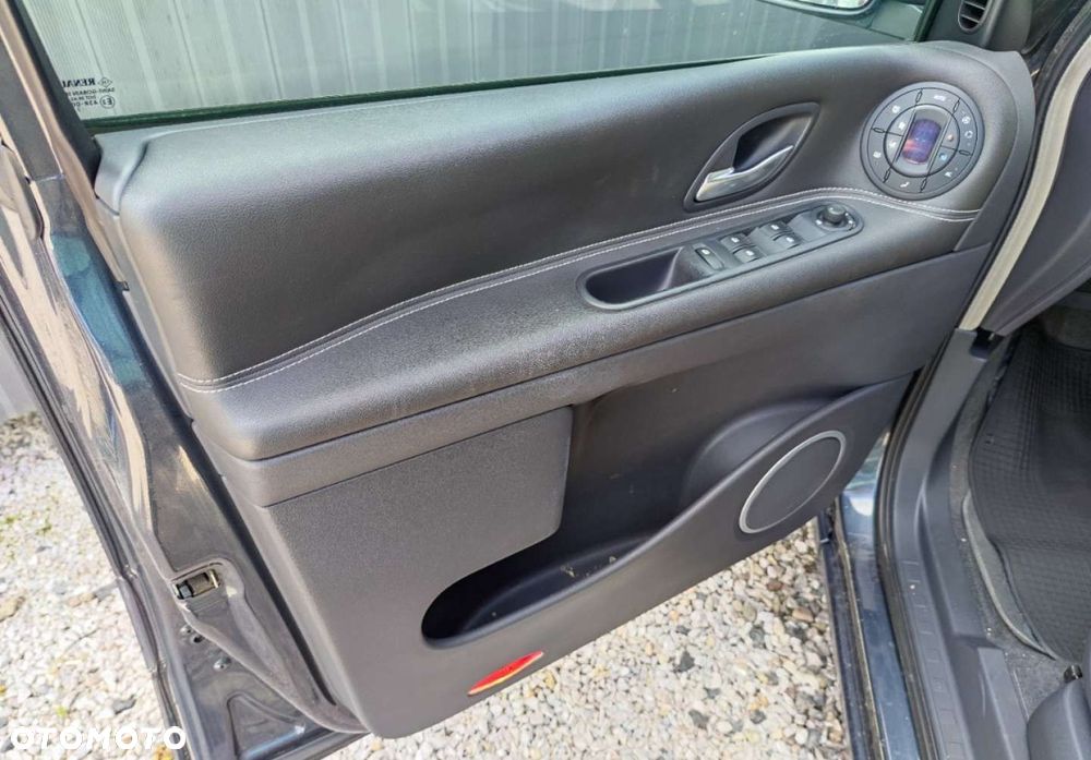 Renault Espace 2.0 dCi Celsium - 12