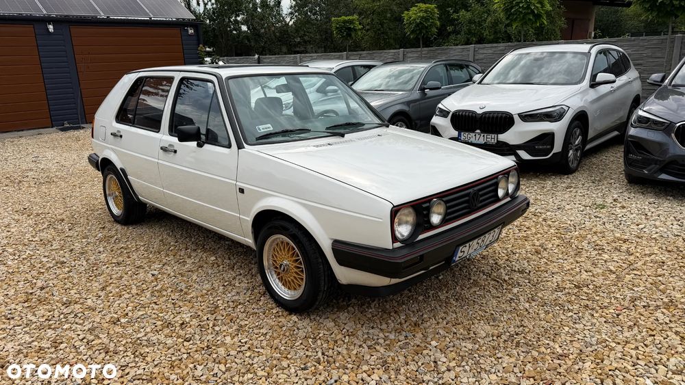 Volkswagen Golf 1.3 - 28
