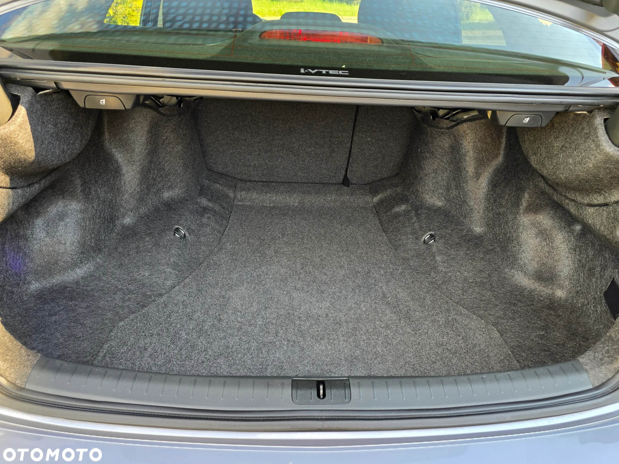 Honda Accord 2.0 Elegance - 27
