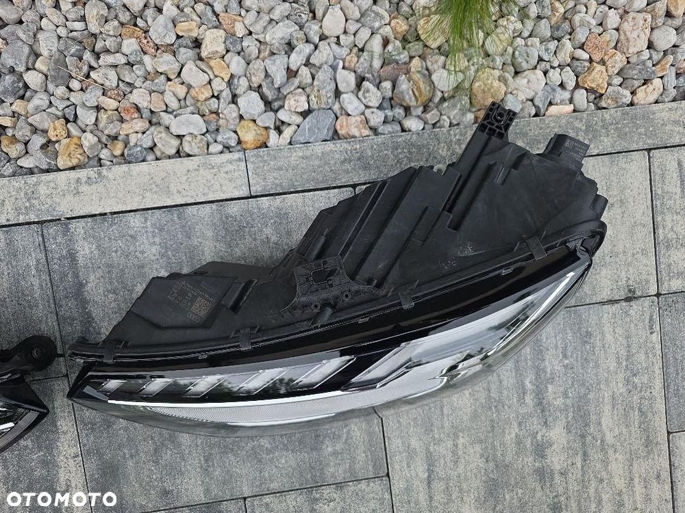 AUDI A4 S4 B9 8W0 LIFT Lampy Kompletne Full Led 8W0941033D 8W0941034D 2022 - 7