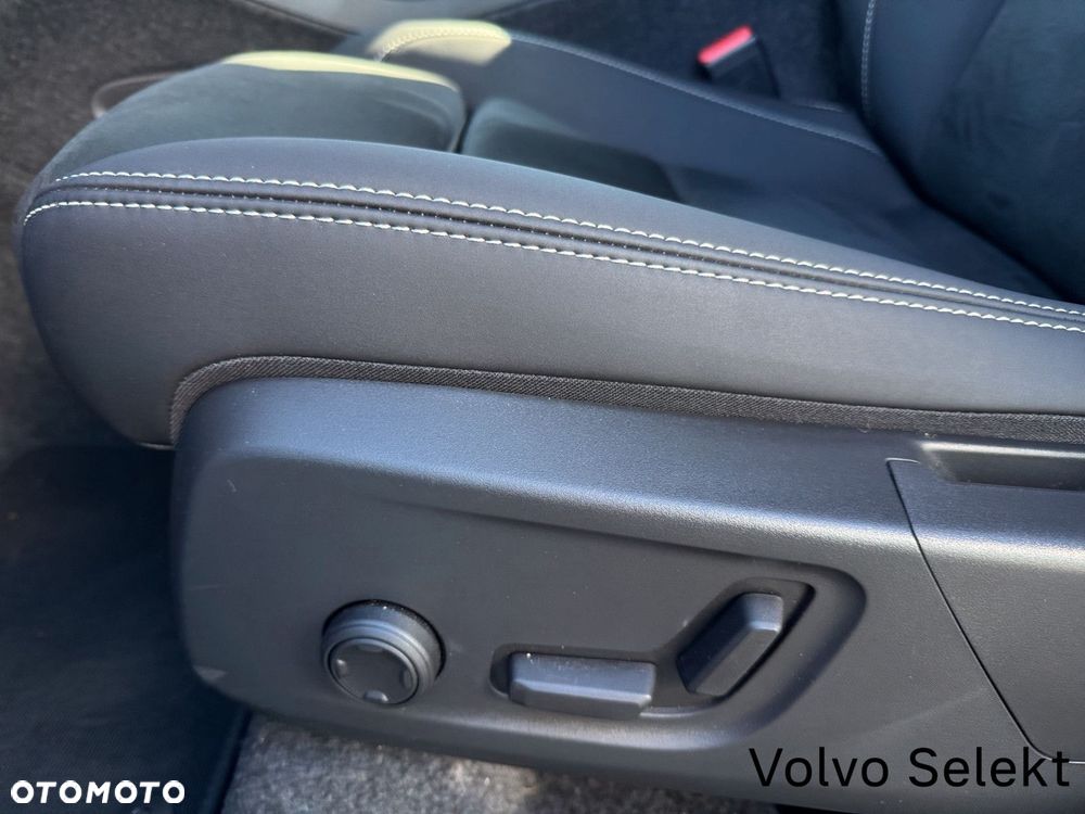 Volvo XC 40 - 19