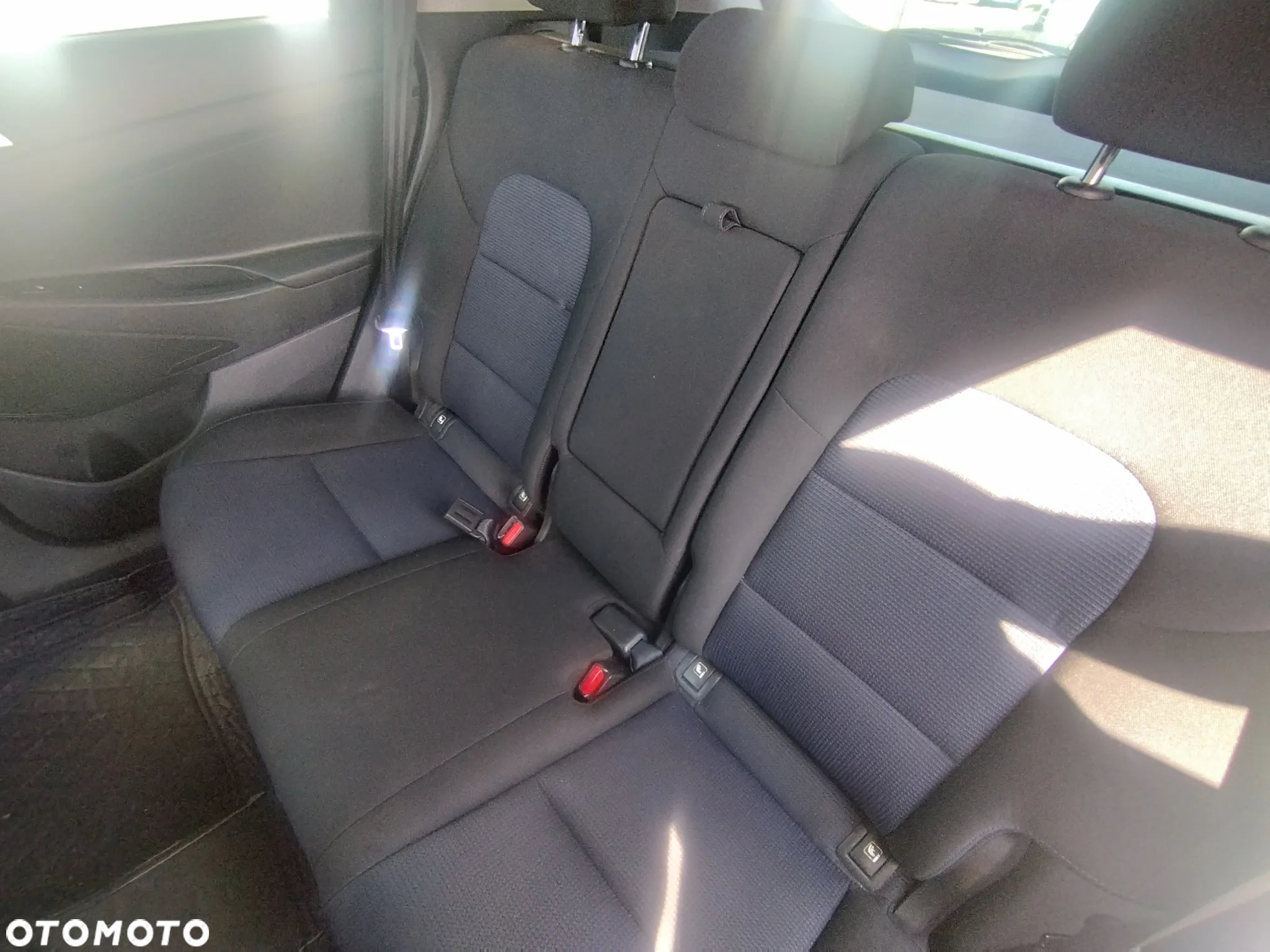 Hyundai Tucson 2.0 CRDI BlueDrive Style 2WD - 10