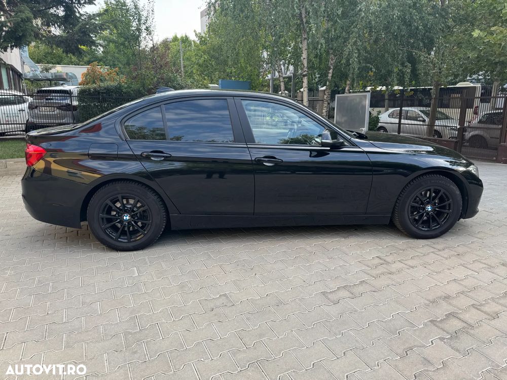 BMW Seria 3 318d xDrive Luxury Line - 2