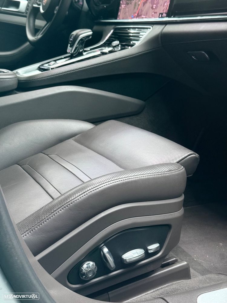 Porsche Panamera Sport Turismo 4S E-Hybrid - 14