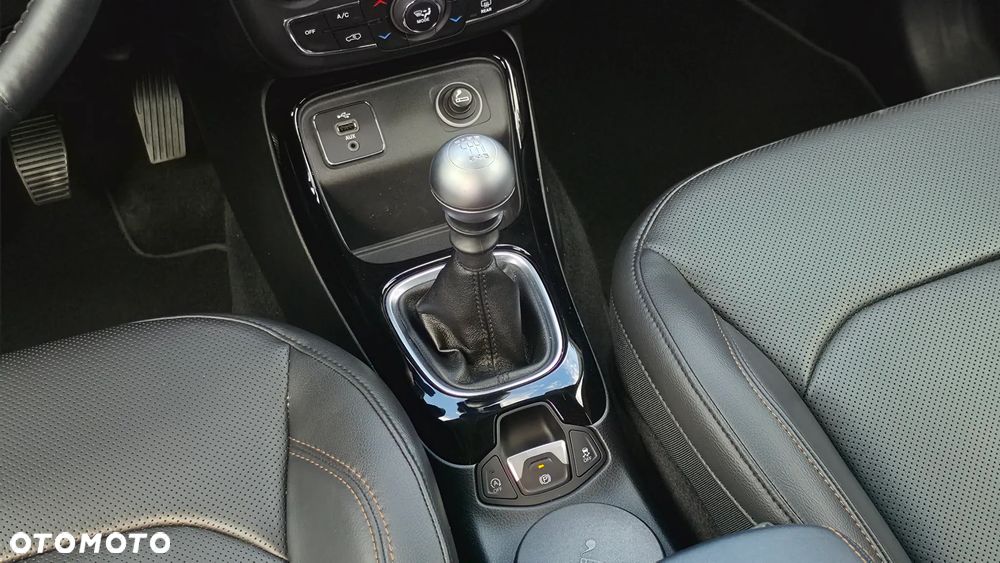 Jeep Compass 1.4 MultiAir Limited - 28