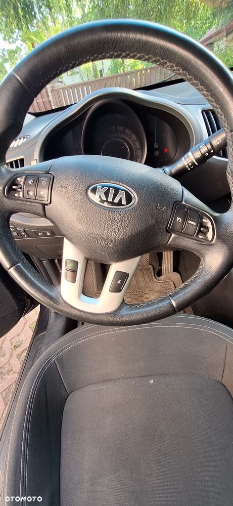 Kia Sportage 2.0 L 2WD - 9