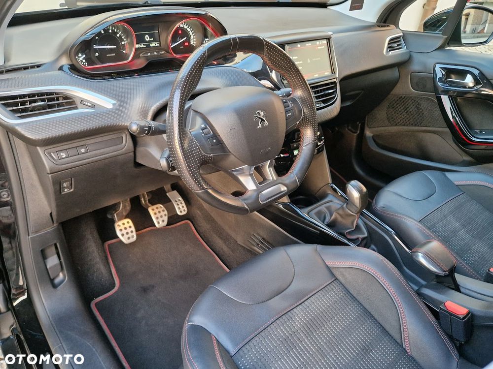 Peugeot 2008 PureTech 110 Stop&Start GT-Line Edition - 13