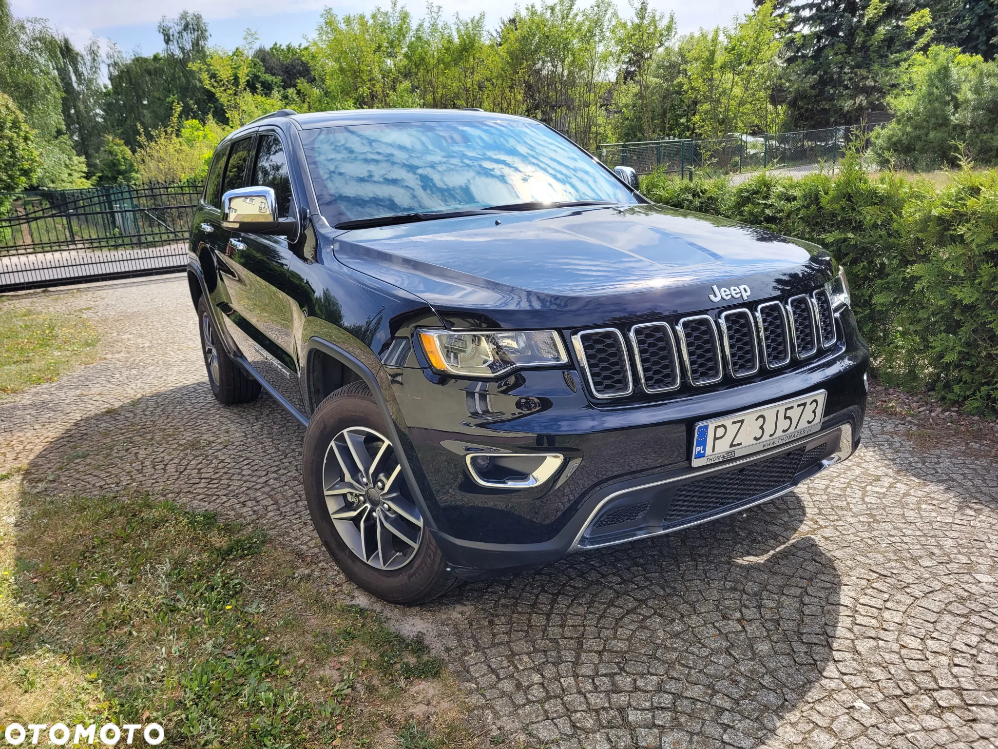 Jeep Grand Cherokee - 8