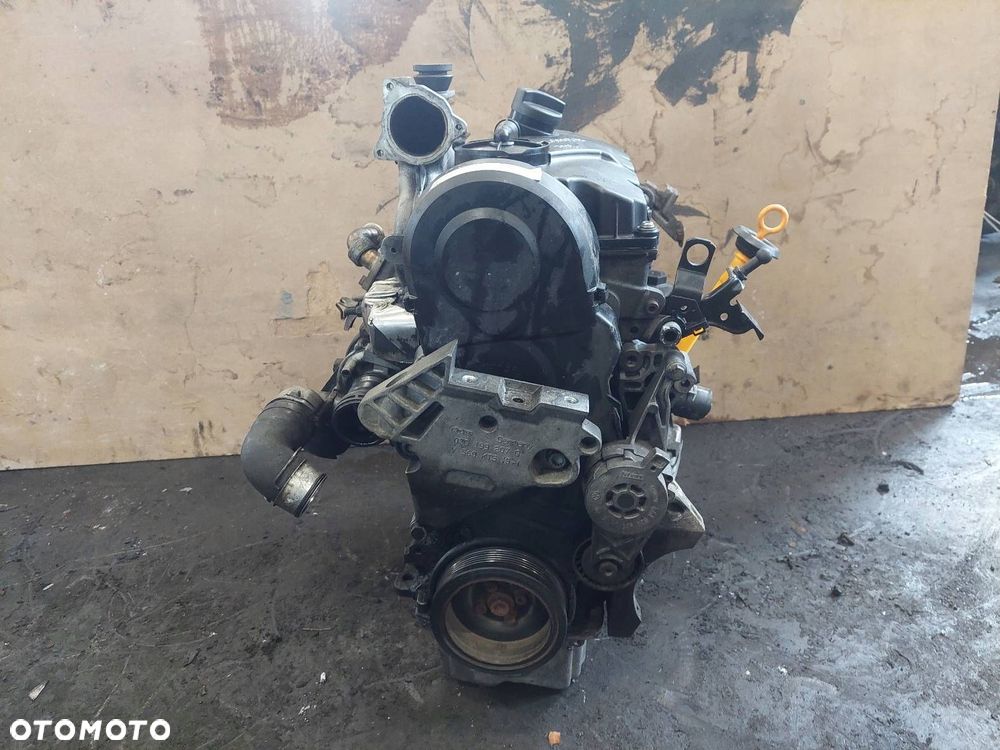 SILNIK DIESEL + UKŁAD WTRYSKOWY + TURBINA SEAT LEON II BXE 1.9 TDI - 4